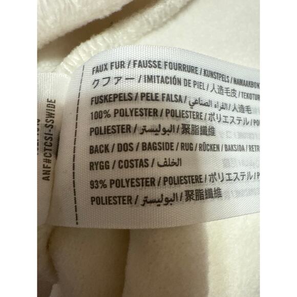 Abercrombie & Fitch White Faux Fur Sherpa Full Zip Sleeveless Vest Jacket XS - Picture 4 of 4